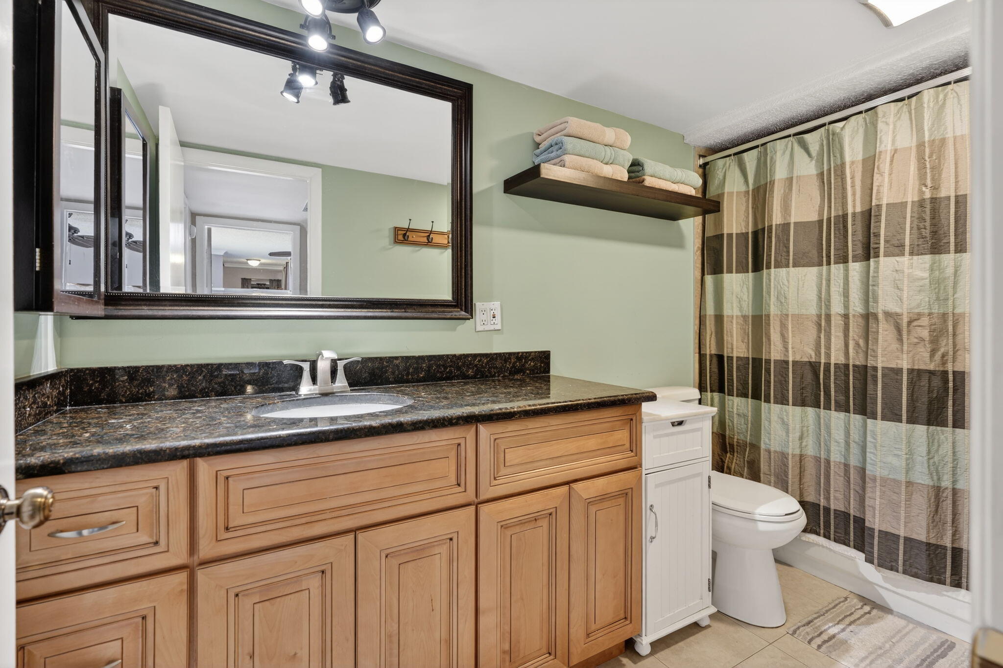 GLENWOOD TWNHS - Residential