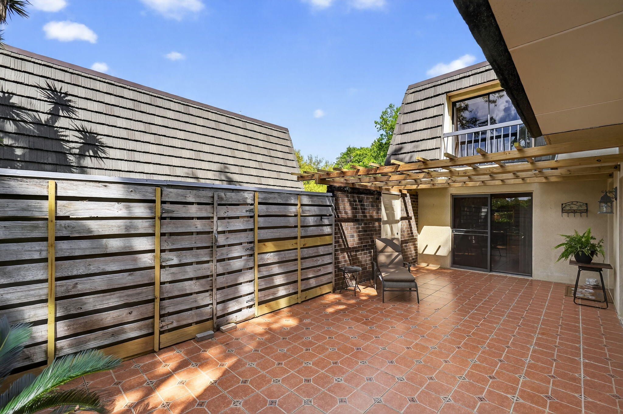 GLENWOOD TWNHS - Residential