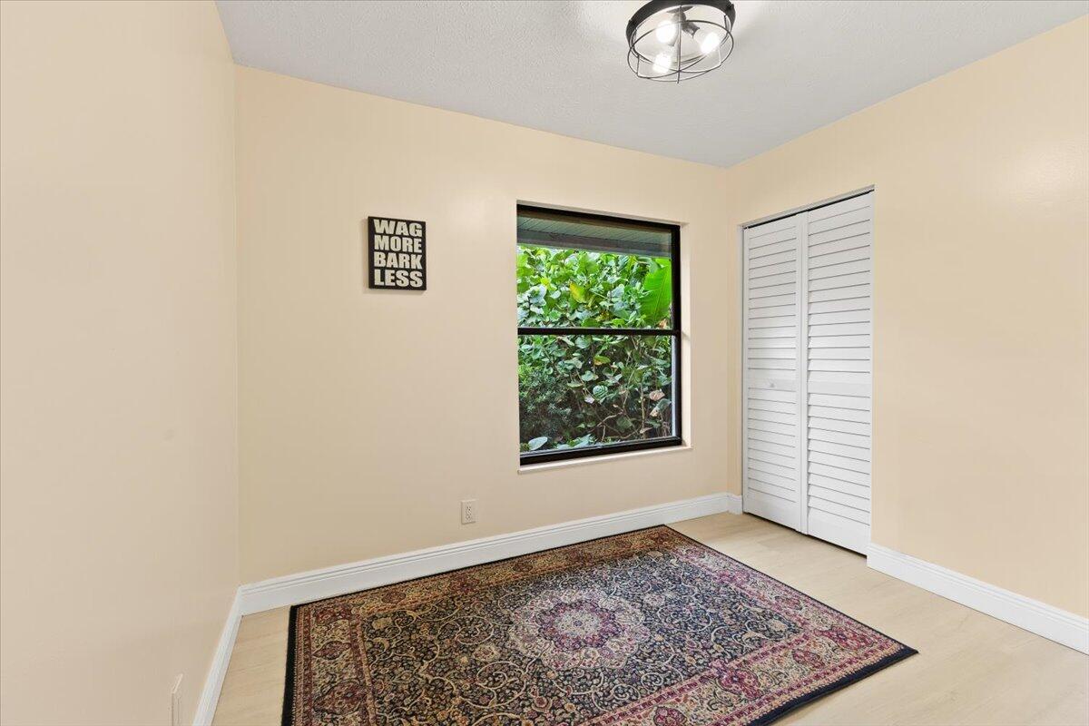 CRANE CREEK COUNTRY CLUB - Residential