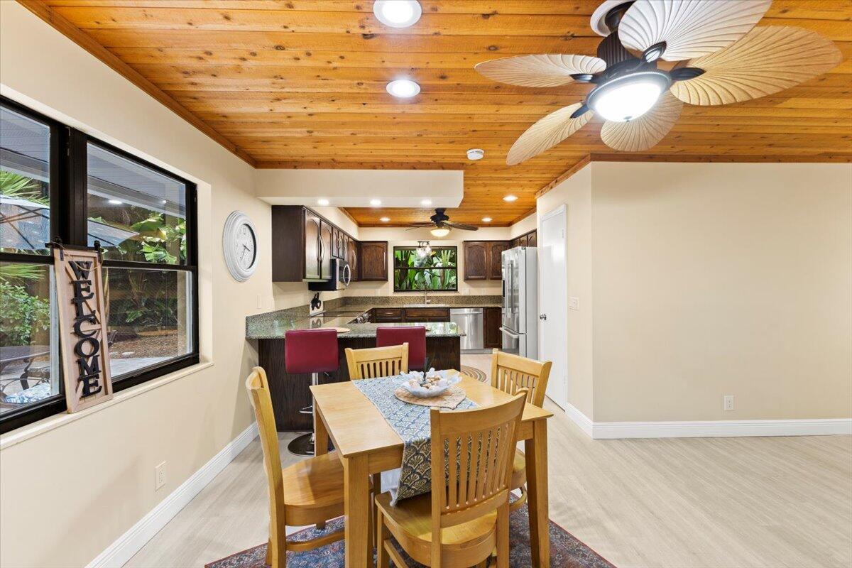 CRANE CREEK COUNTRY CLUB - Residential