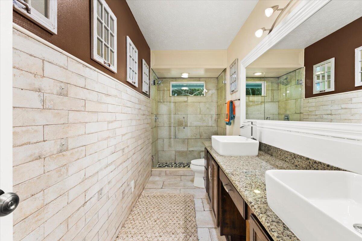 CRANE CREEK COUNTRY CLUB - Residential