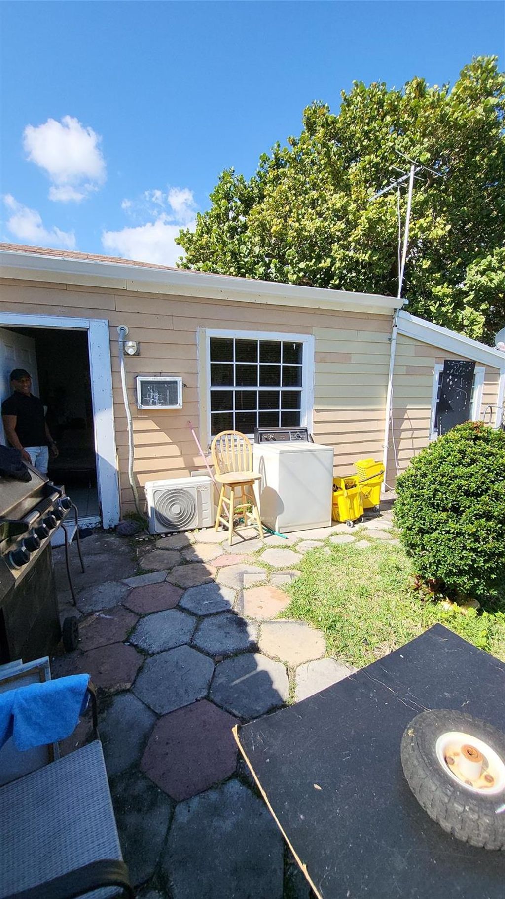 Photo of 701 N J Street #B, Lake Worth Beach, FL 33460 (MLS # F10420962)