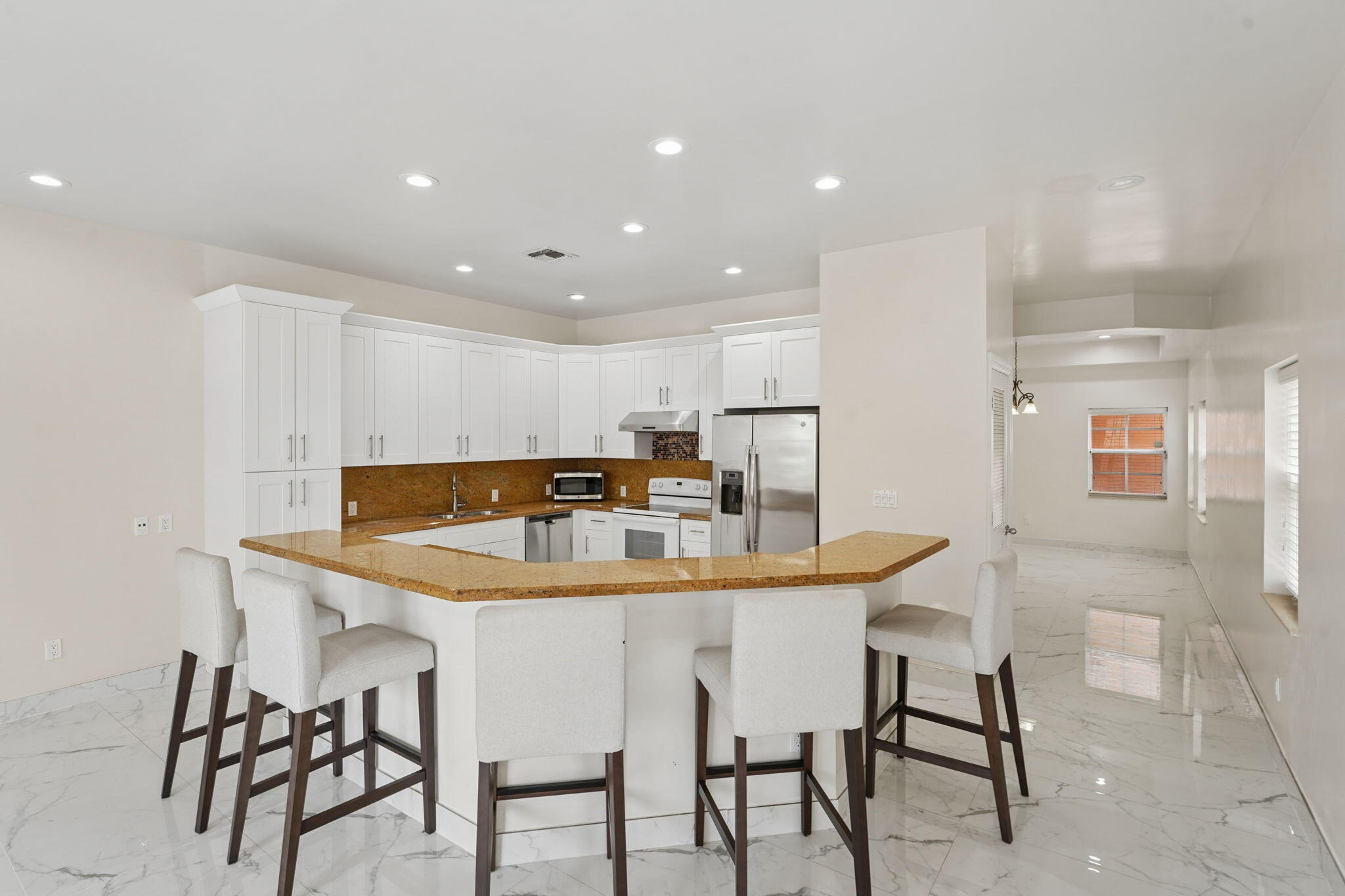 Tarpon River - Residential