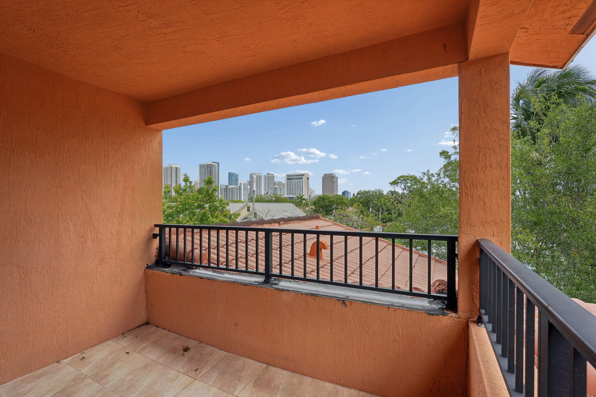 Tarpon River - Residential