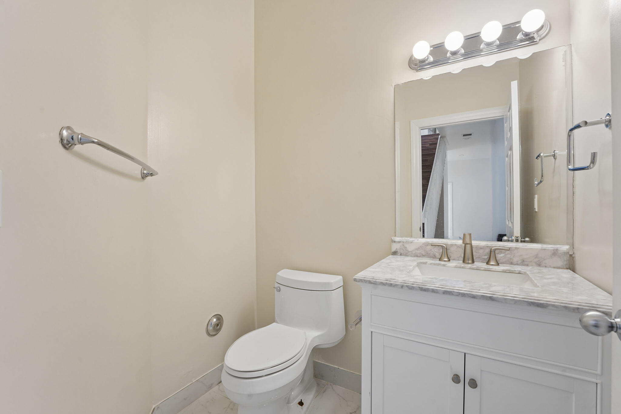 Tarpon River - Residential