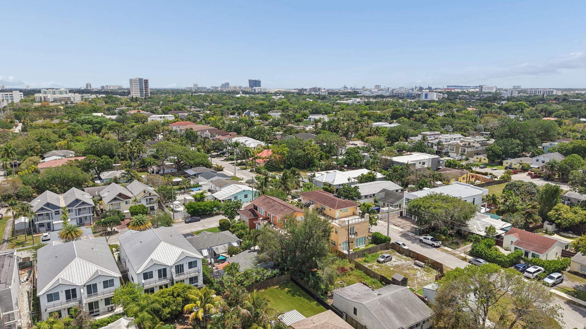 Tarpon River - Residential