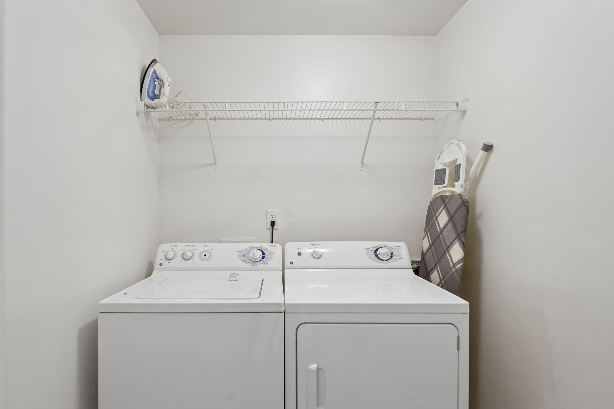 Tarpon River - Residential