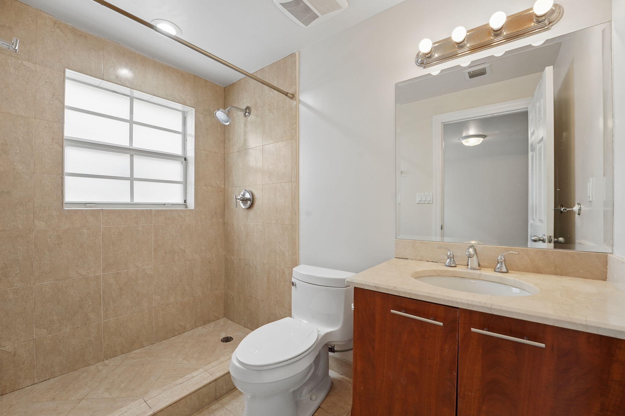 Tarpon River - Residential