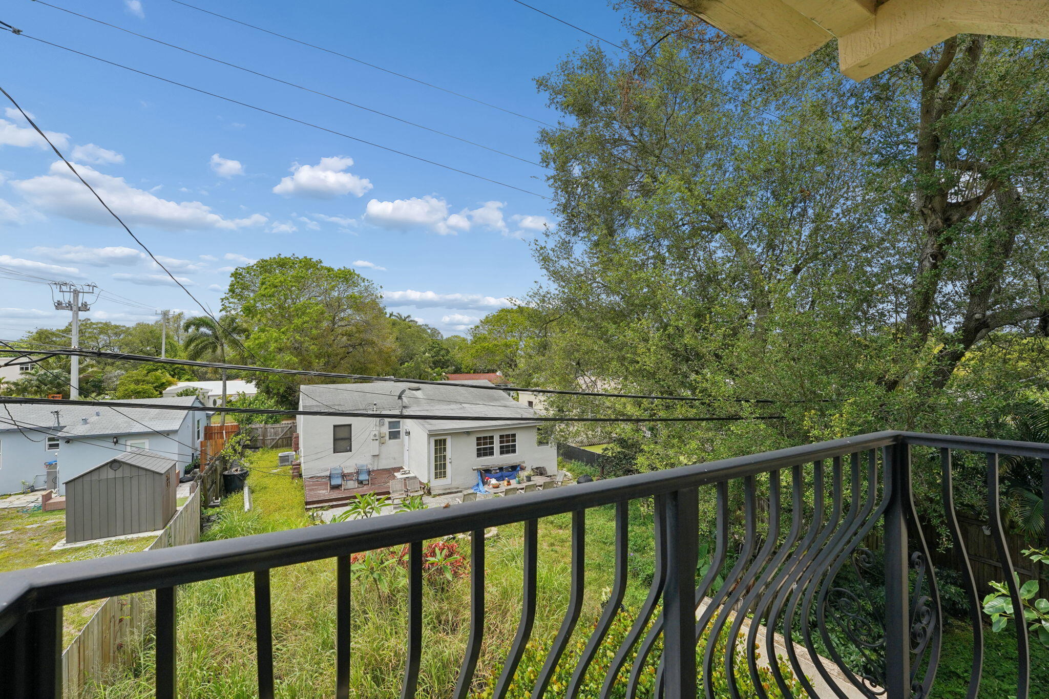 Tarpon River - Residential