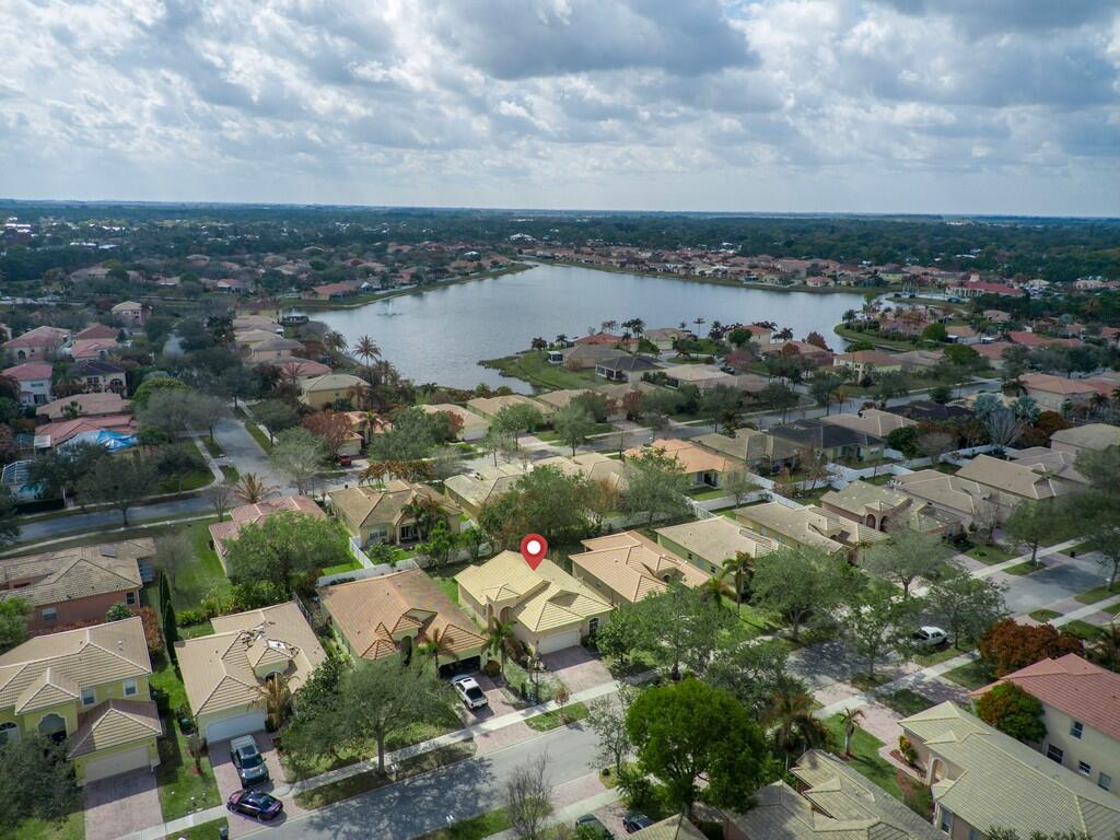 5913 Spring Lake Terrace