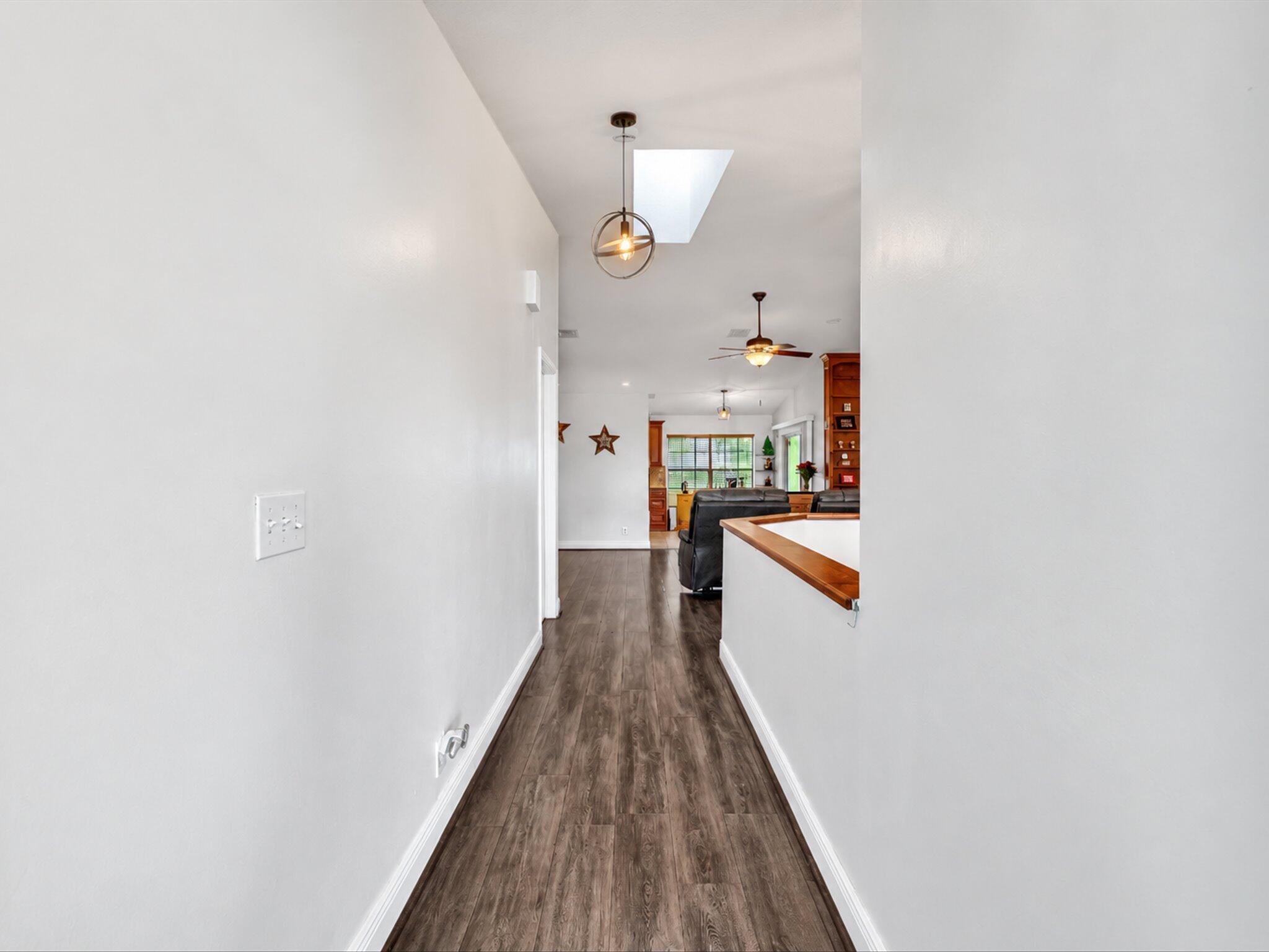 5420 PINE Circle