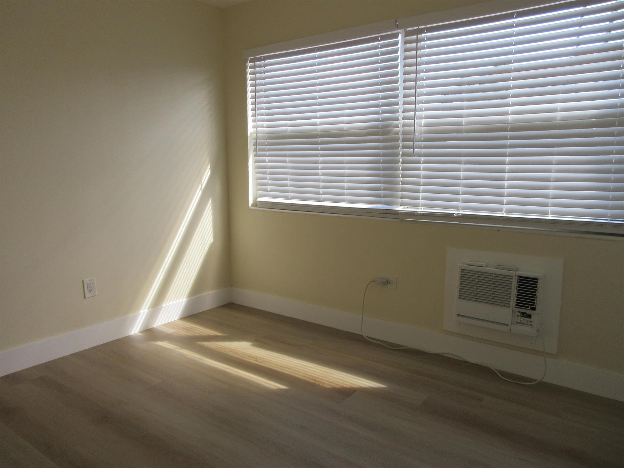 LAKE WORTH HEIGHTS - Residential Lease