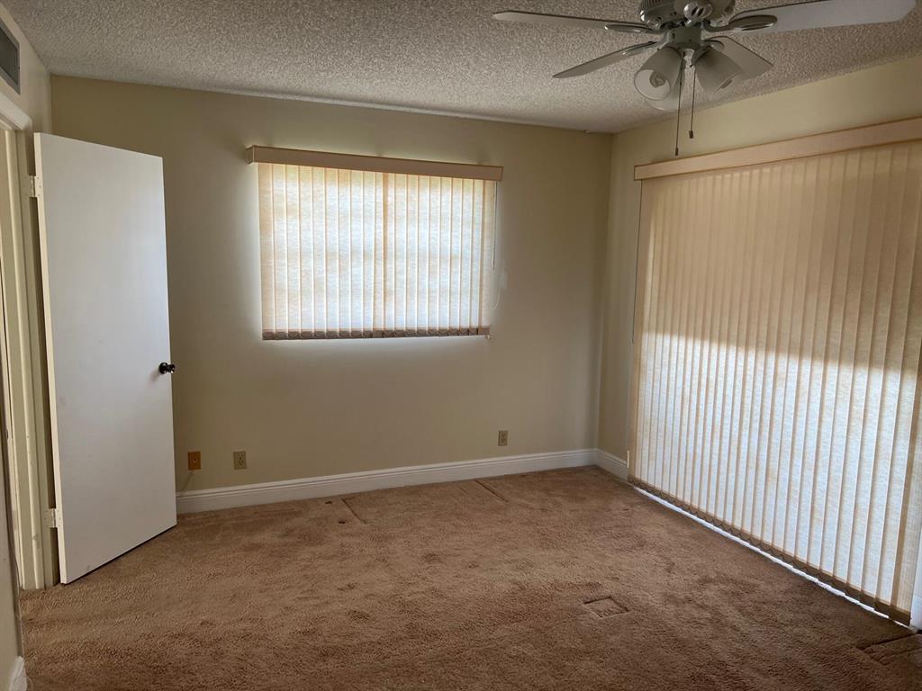 KINGS POINT CAPRI CONDOS - Residential