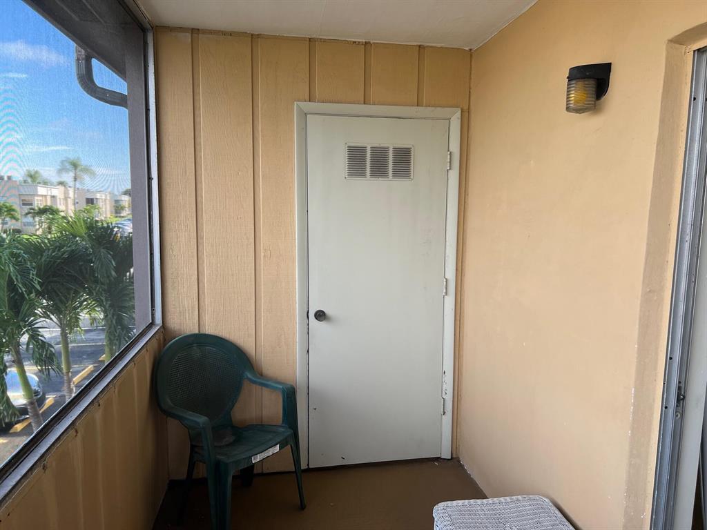 KINGS POINT CAPRI CONDOS - Residential