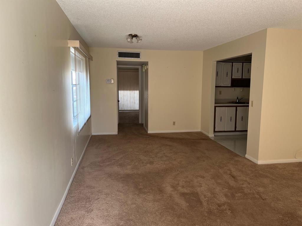 KINGS POINT CAPRI CONDOS - Residential