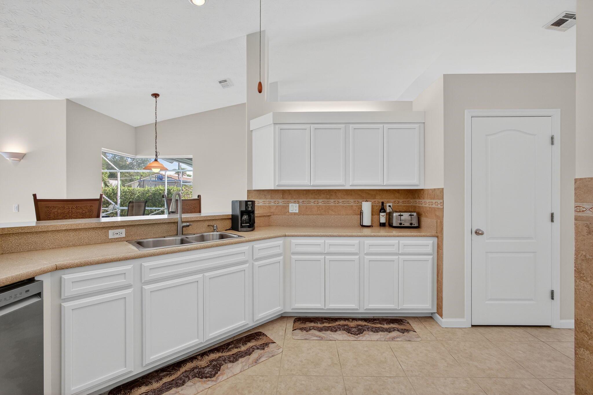 Sandpiper Bay - Residential