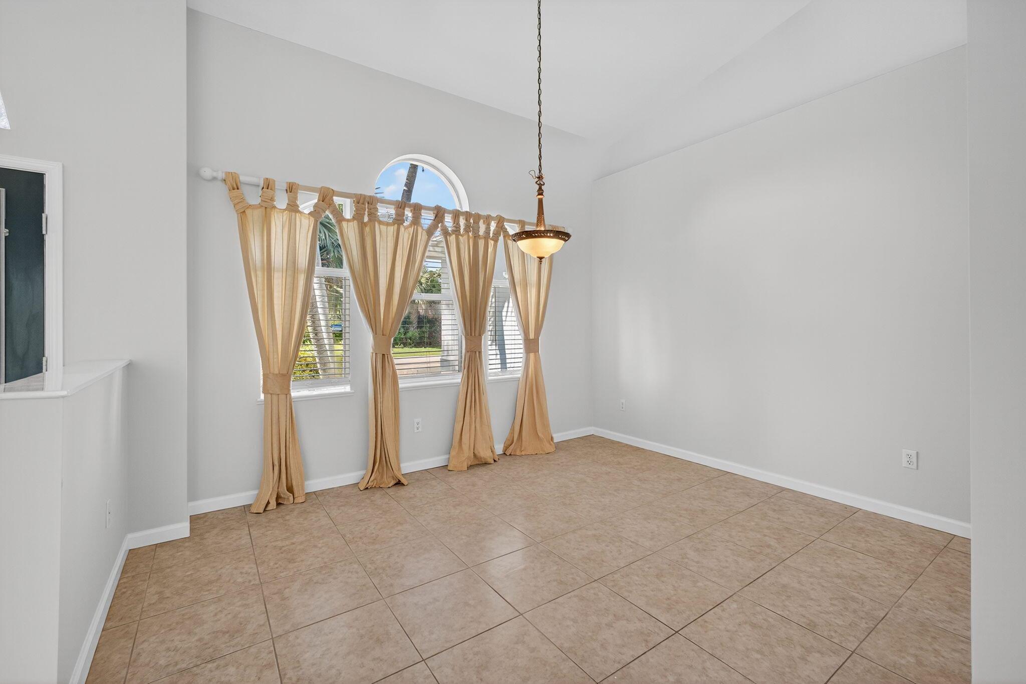 Sandpiper Bay - Residential