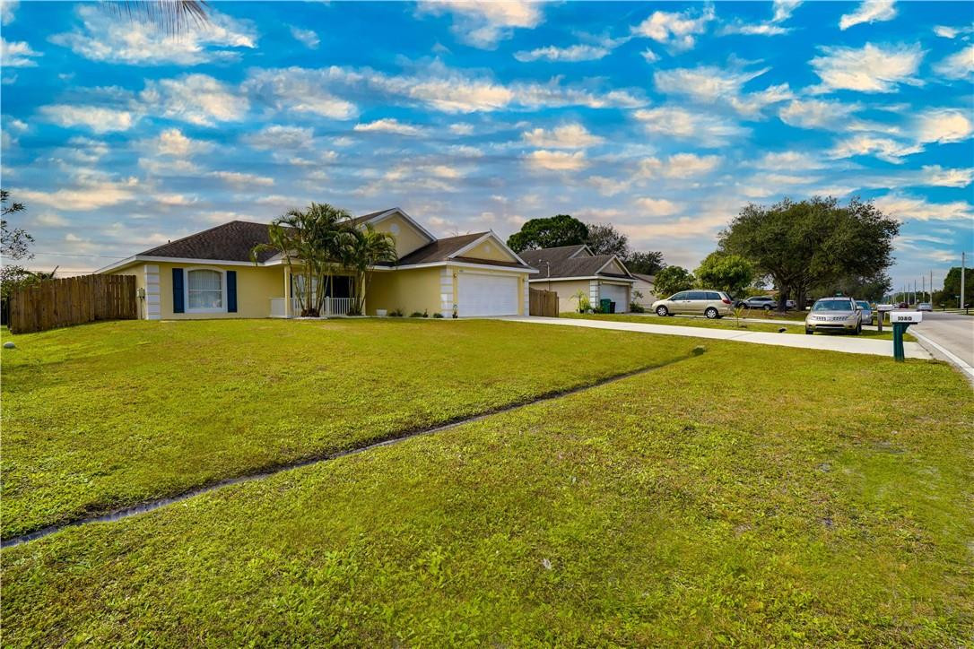 PORT ST LUCIE SECTION 15 - Residential
