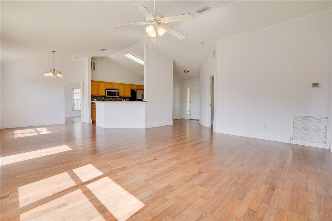 PORT ST LUCIE SECTION 15 - Residential