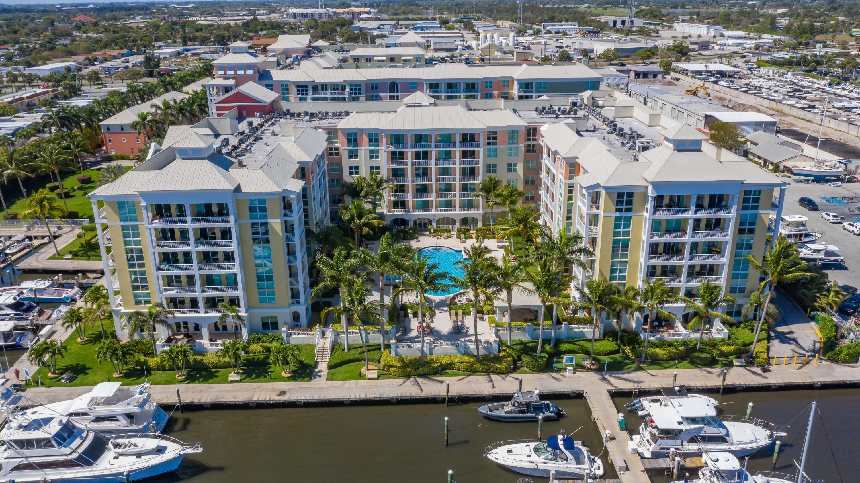 MOORINGS AT LANTANA CONDO 2 - Residential