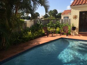 CRYSTAL POINTE 2 - Residential Lease