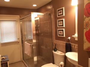 CRYSTAL POINTE 2 - Residential Lease