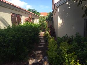 CRYSTAL POINTE 2 - Residential Lease