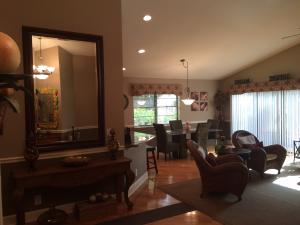 CRYSTAL POINTE 2 - Residential Lease