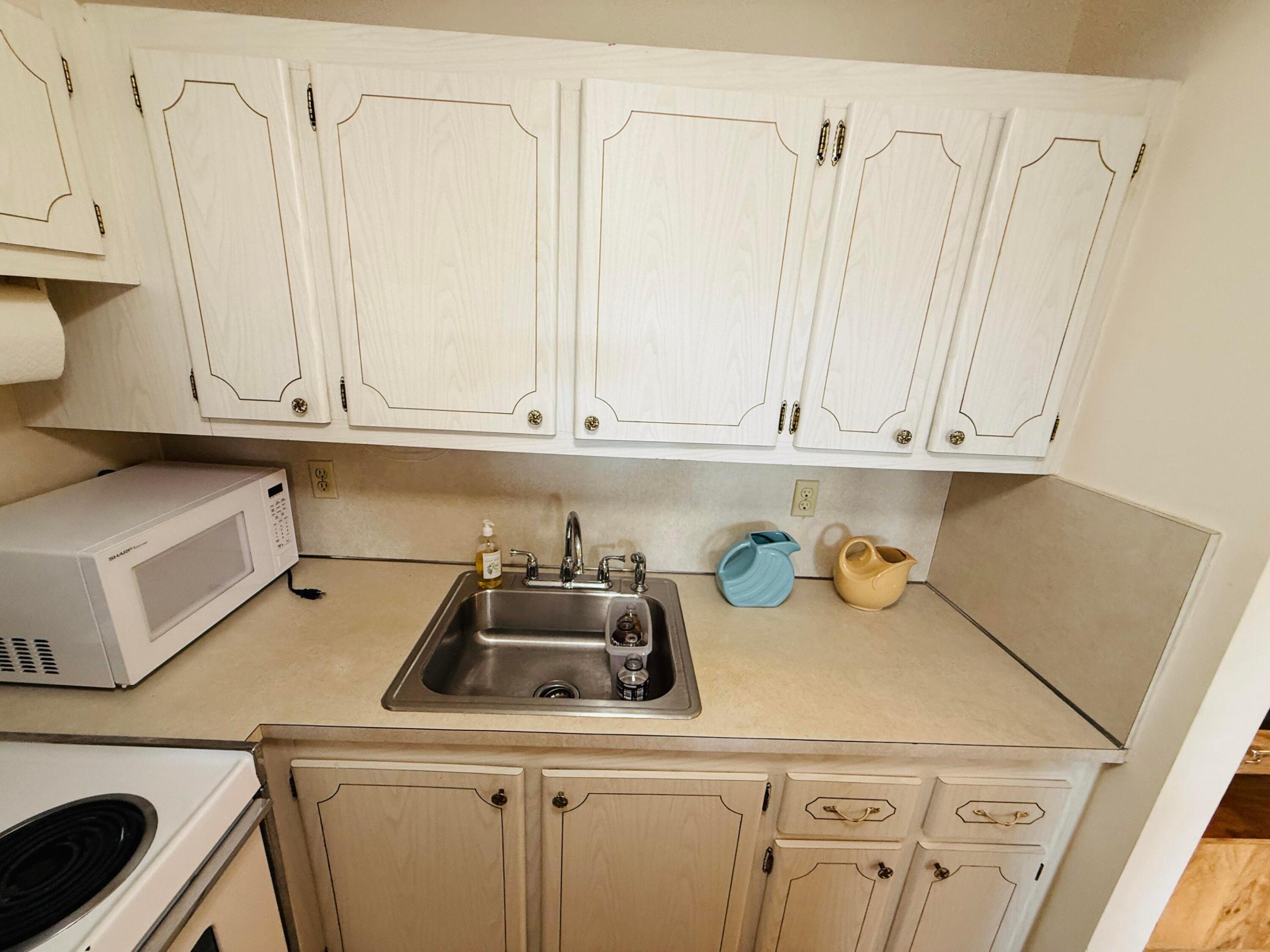 EASTHAMPTON CONDO - Residential