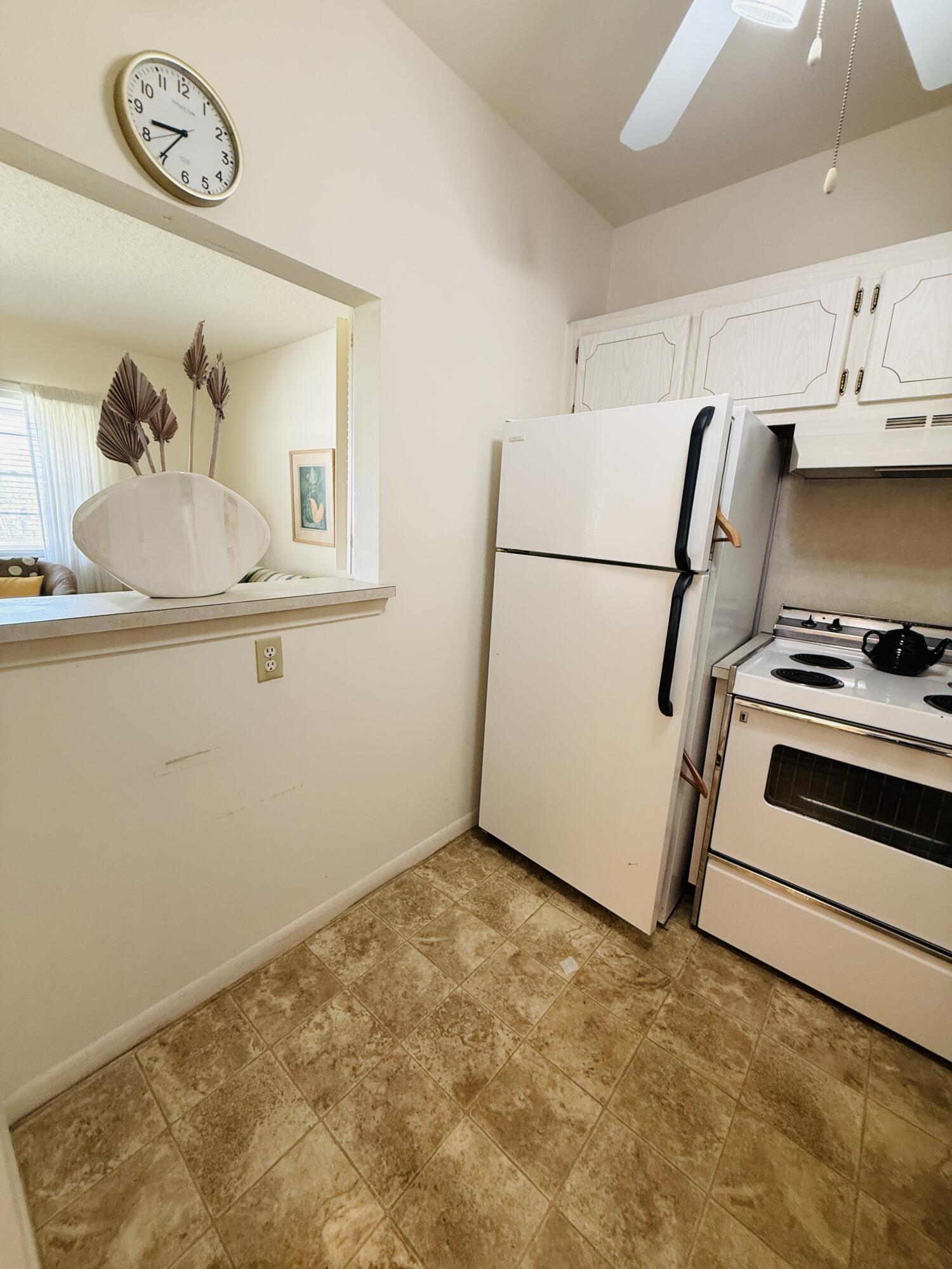 EASTHAMPTON CONDO - Residential