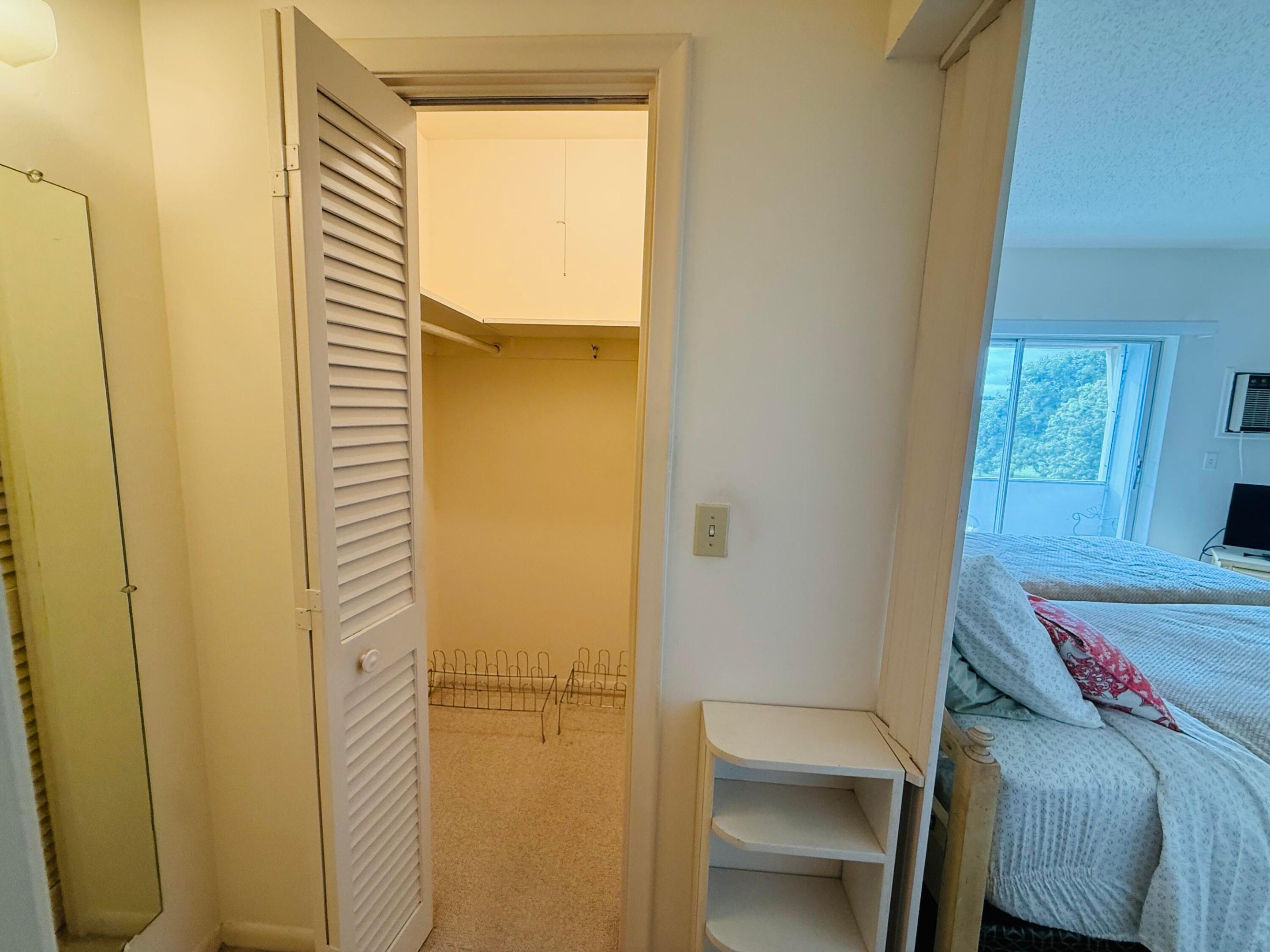 EASTHAMPTON CONDO - Residential