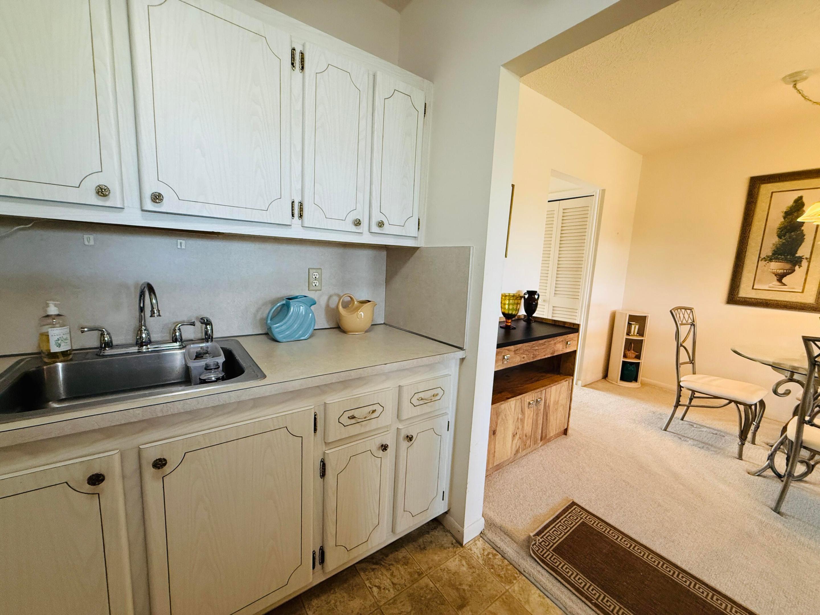 EASTHAMPTON CONDO - Residential