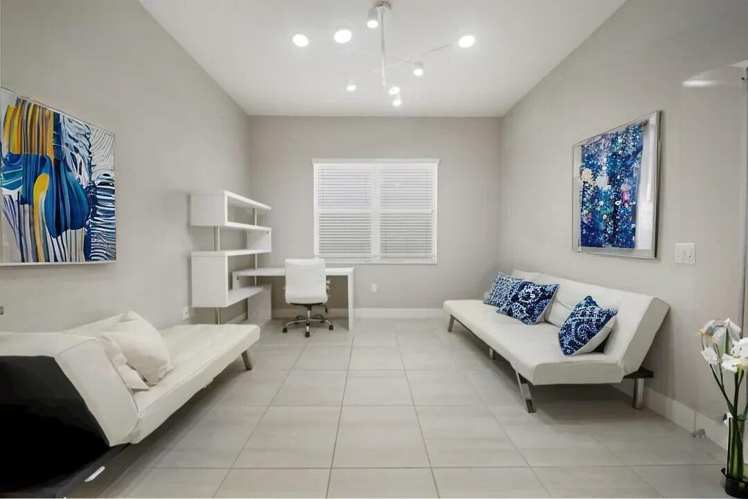 DAKOTA - Residential