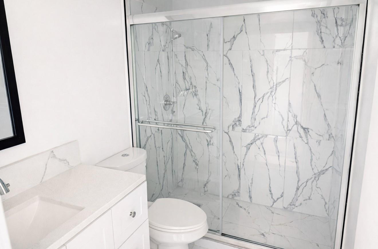 Lauderdale Oaks Condo II - Residential