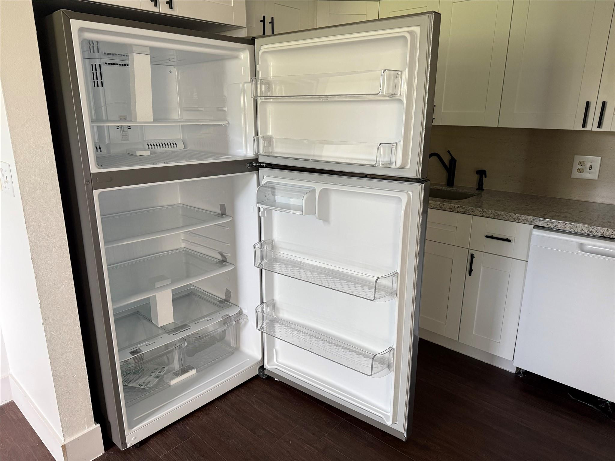 Lauderdale Oaks Condo II - Residential