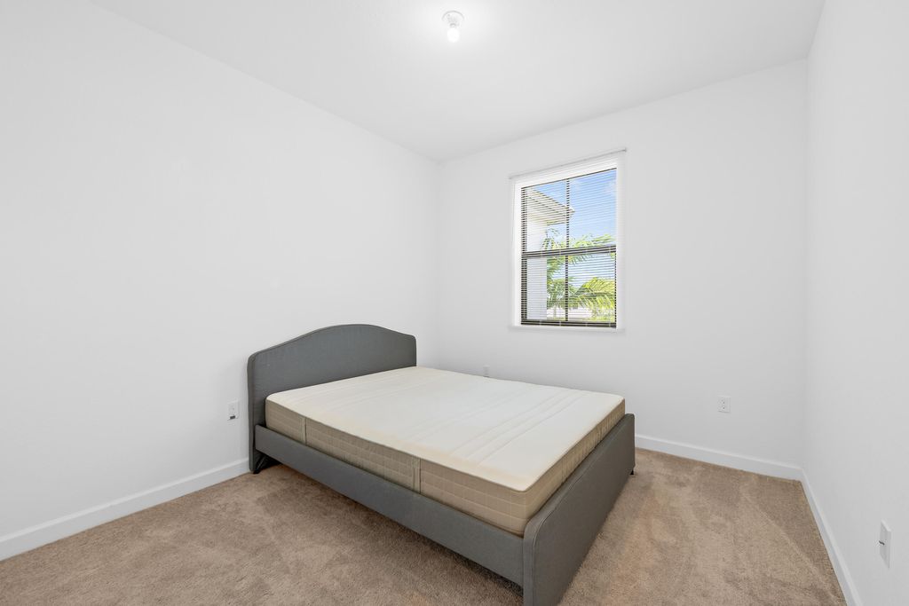 Photo of 534 SW 19th Terrace, Fort Lauderdale, FL 33312 (MLS # B26032300)