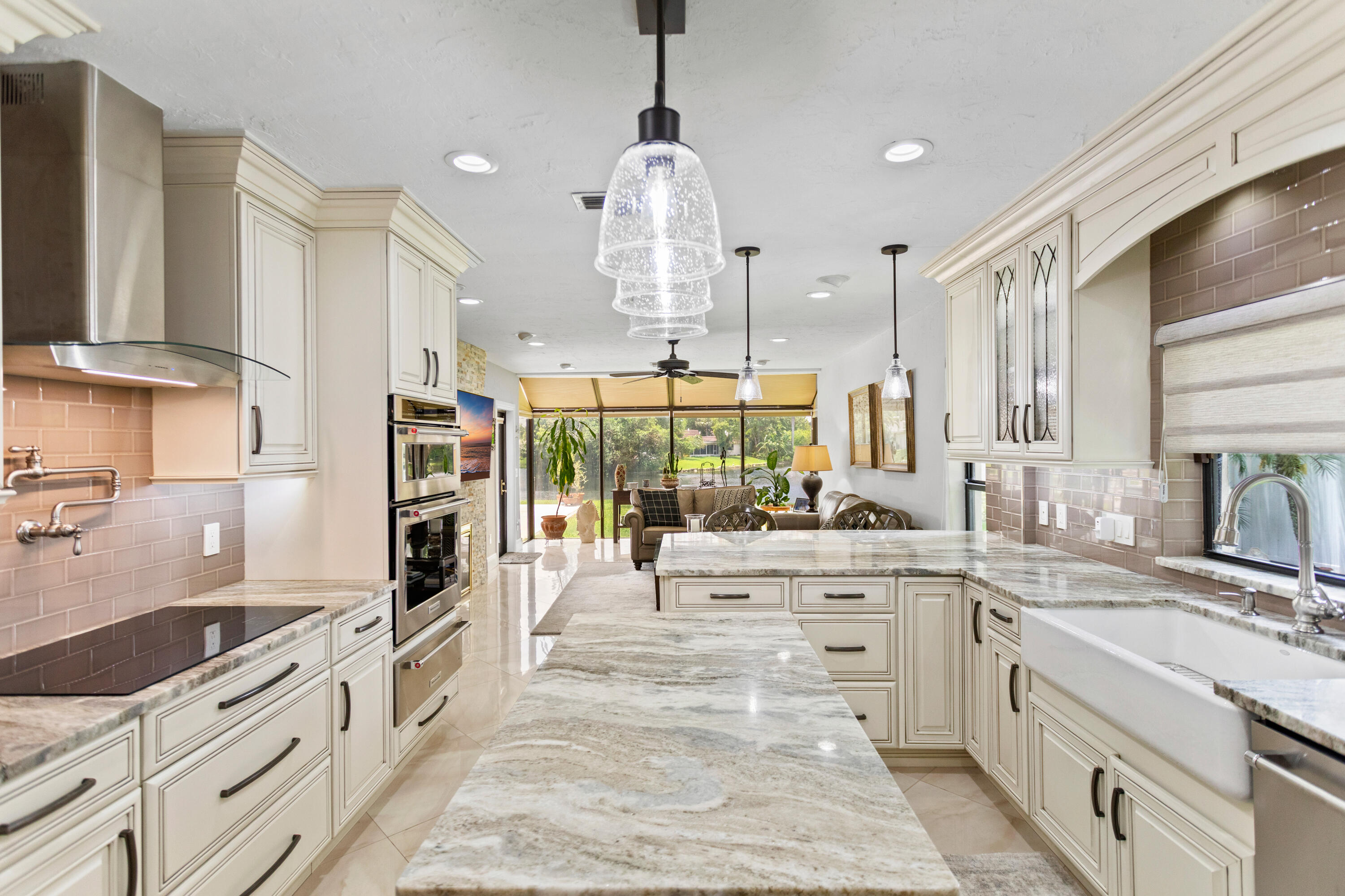JACARANDA COUNTRY CLUB - Residential
