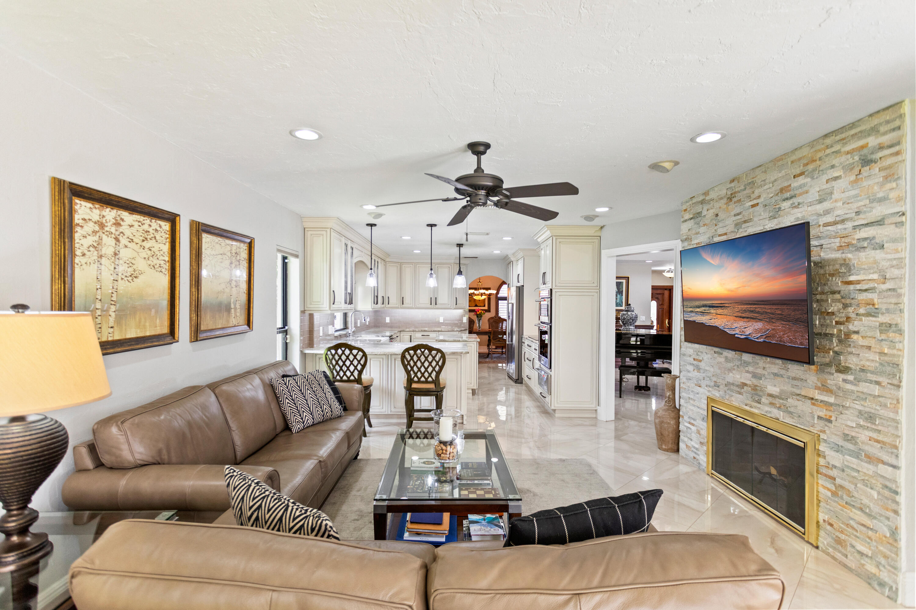 JACARANDA COUNTRY CLUB - Residential