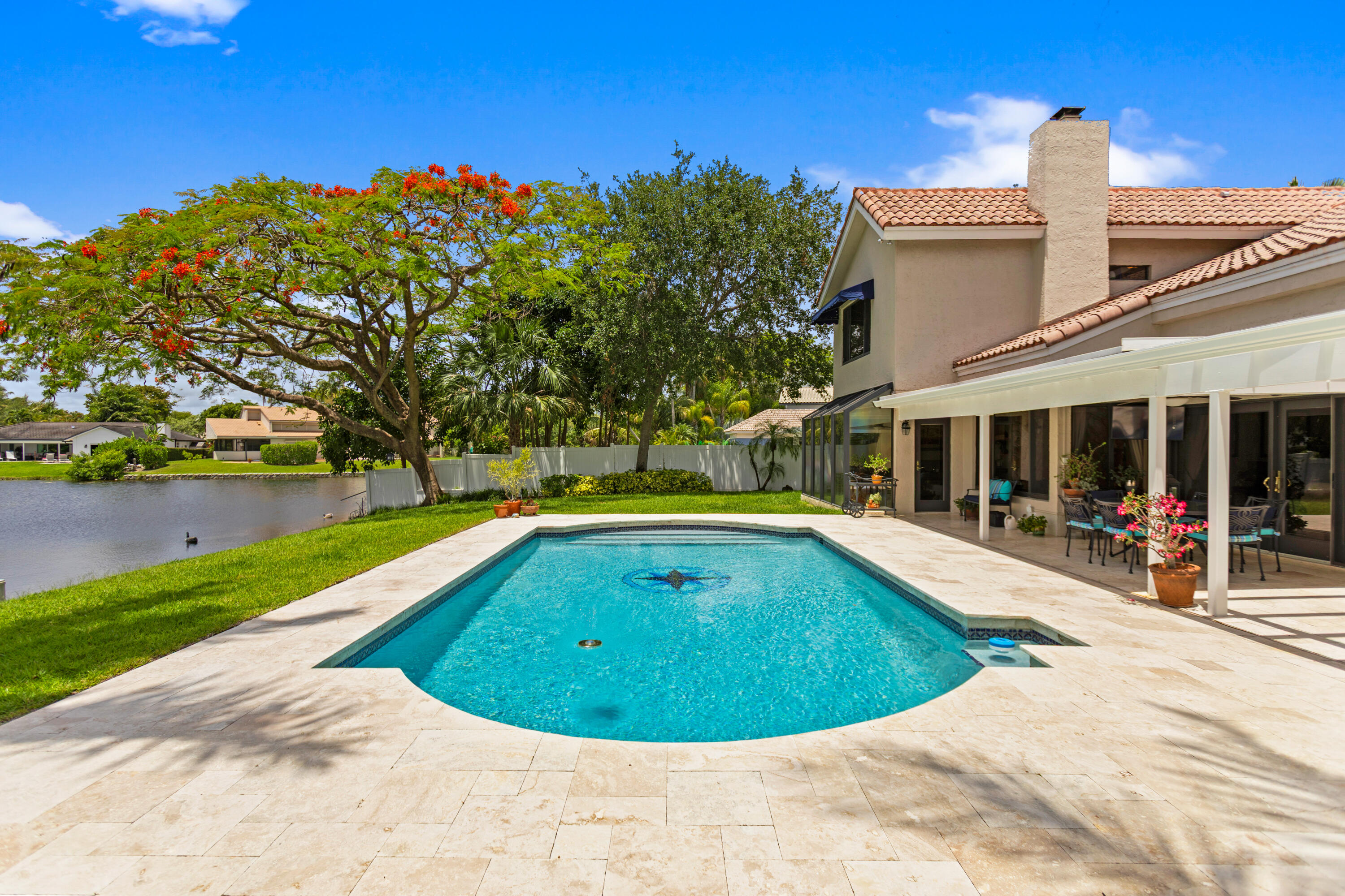 JACARANDA COUNTRY CLUB - Residential