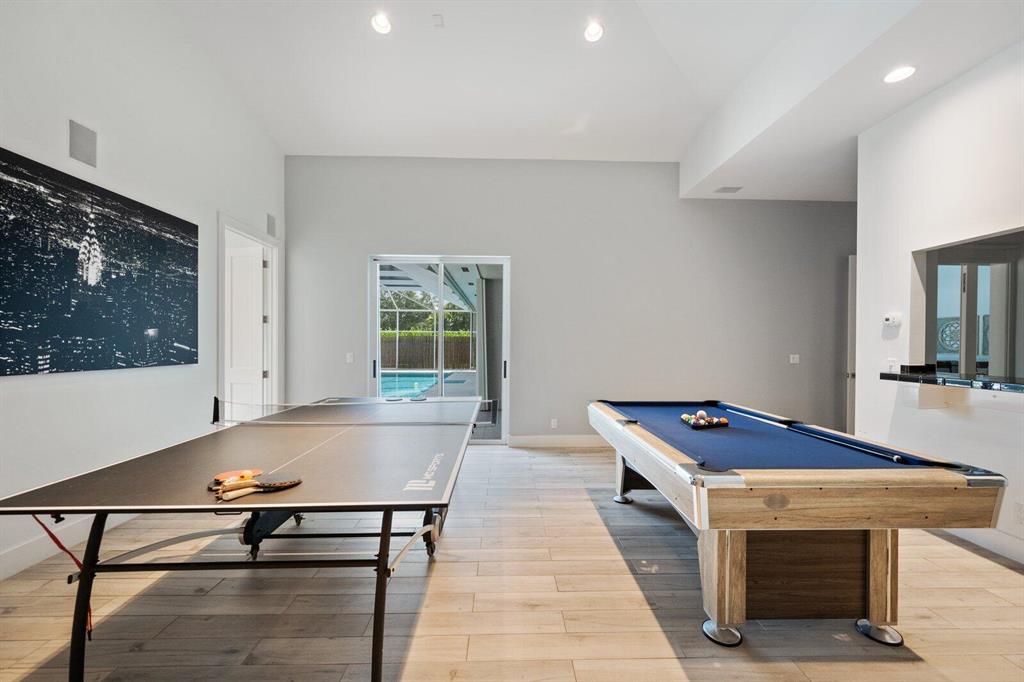 PADDOCK PARK 2 OF WELLINGTON - Residential