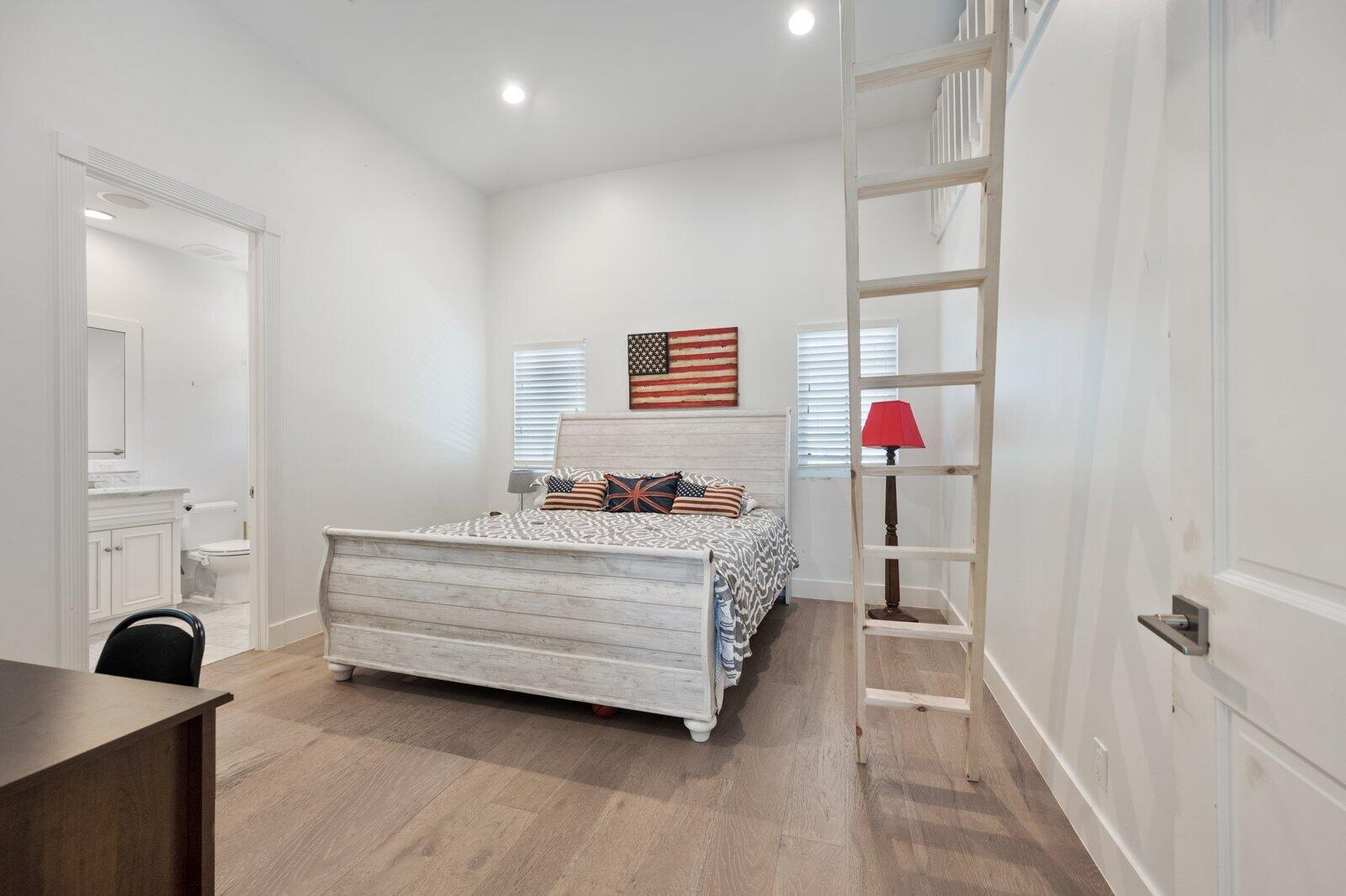 PADDOCK PARK 2 OF WELLINGTON - Residential