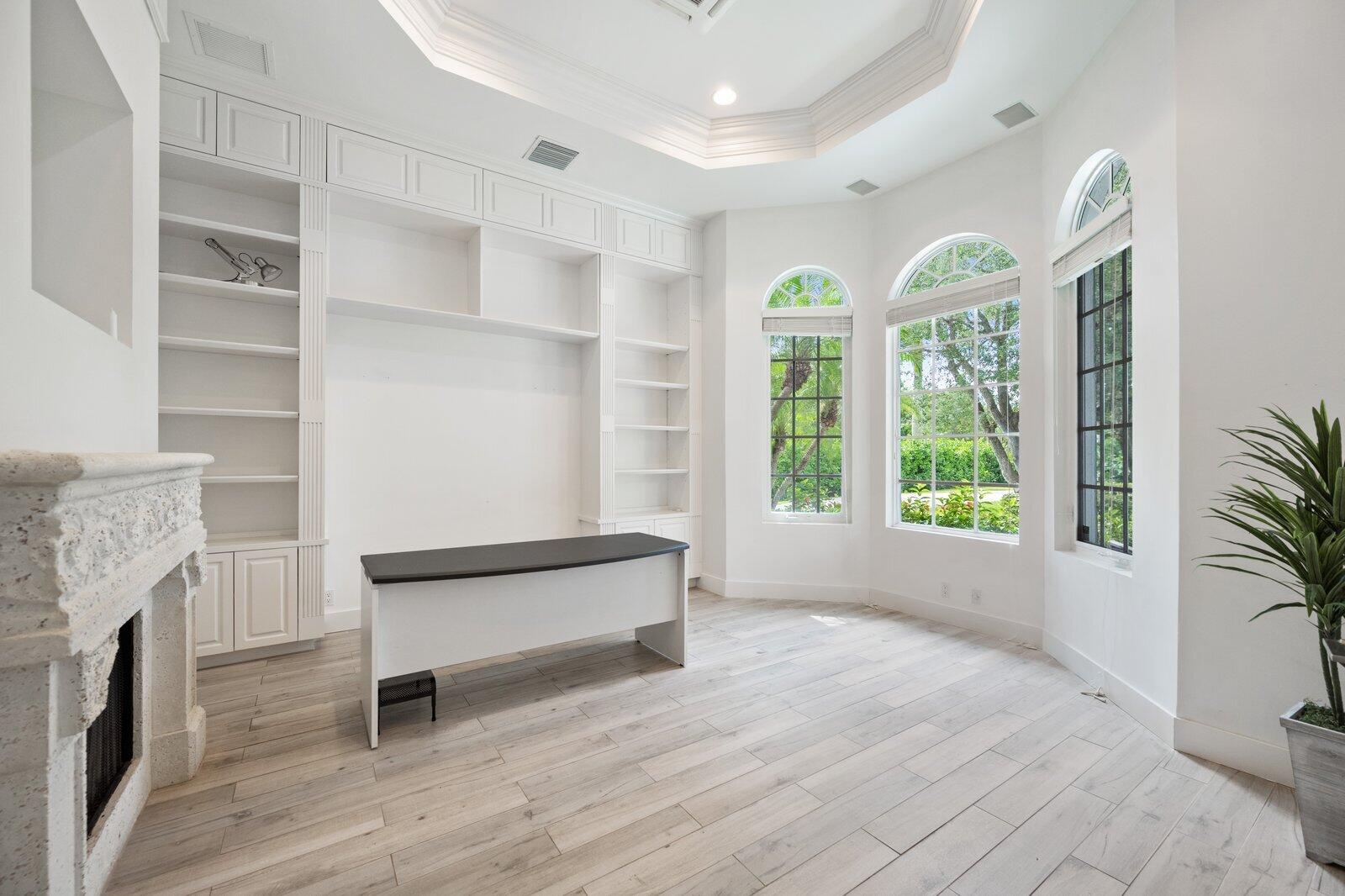 PADDOCK PARK 2 OF WELLINGTON - Residential