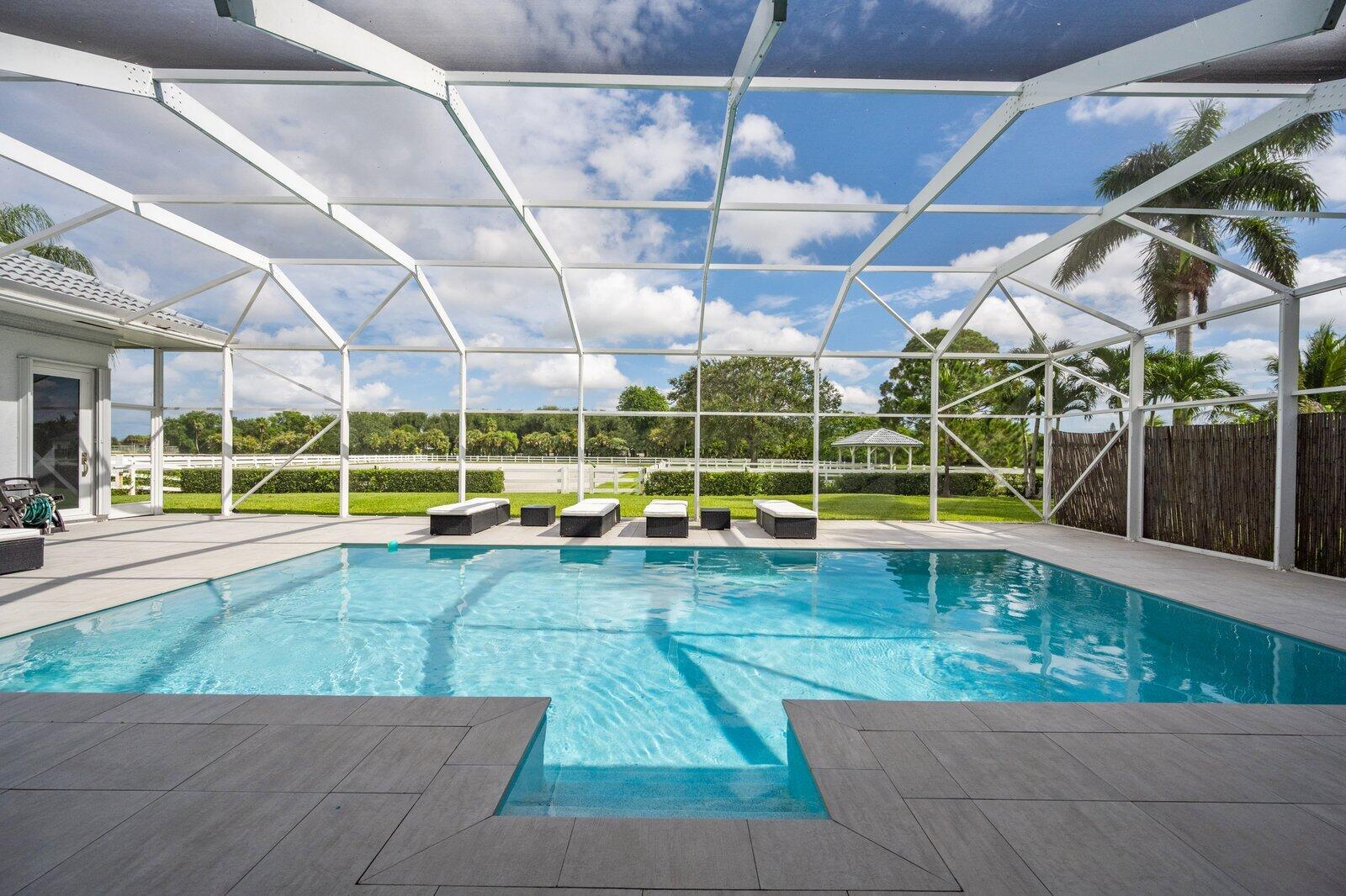 PADDOCK PARK 2 OF WELLINGTON - Residential