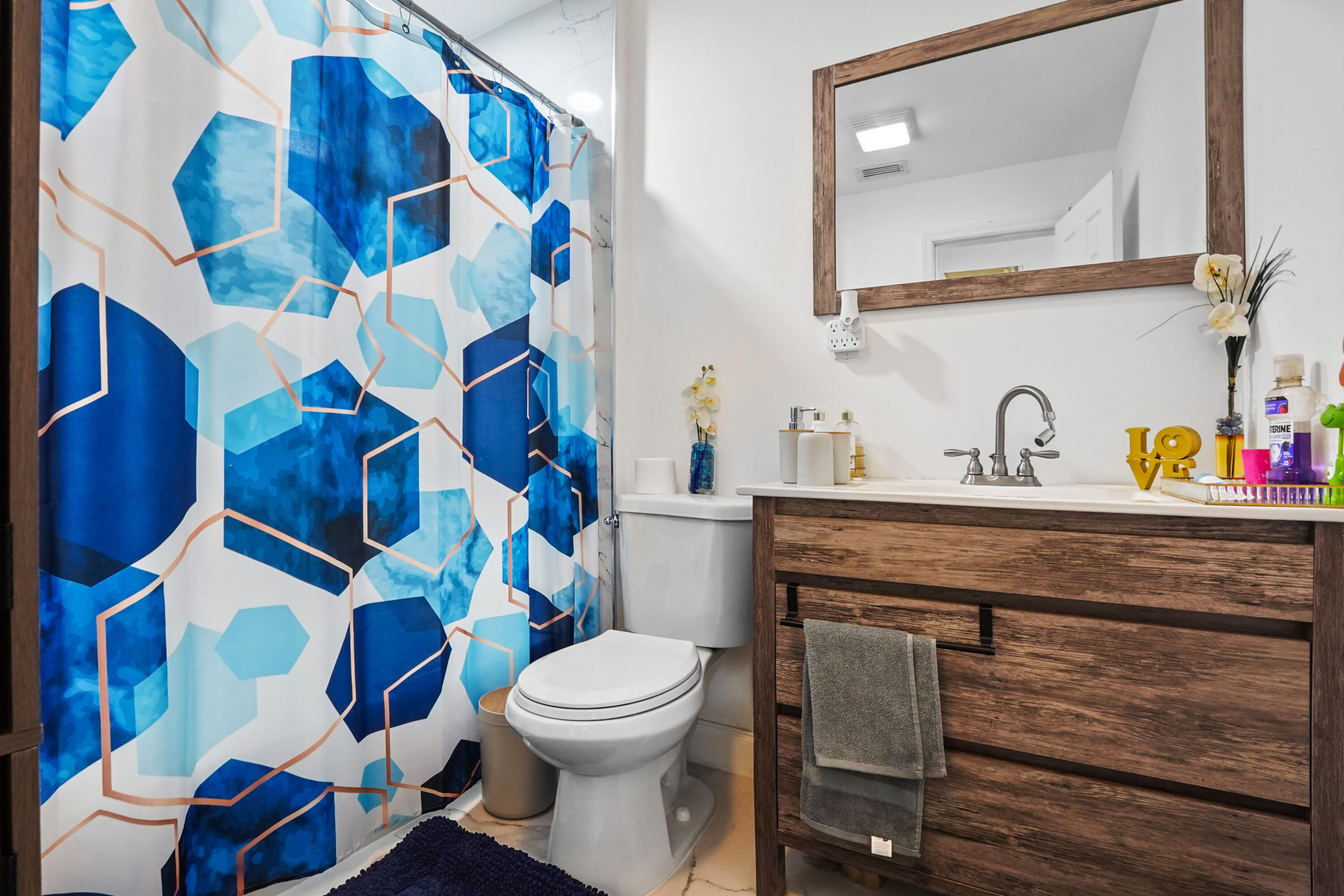 BASSWOOD - Residential