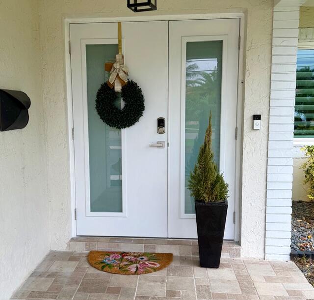PLANTATION ISLES SEC 1 - Residential Lease
