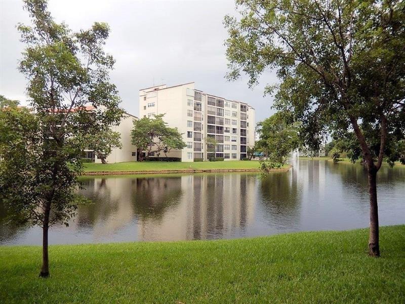 Cypress Bend - Residential