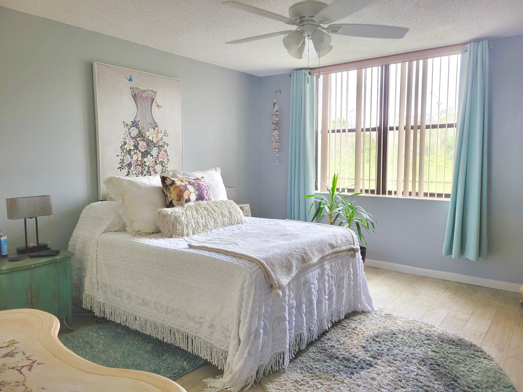 2659 Carambola Cir 305