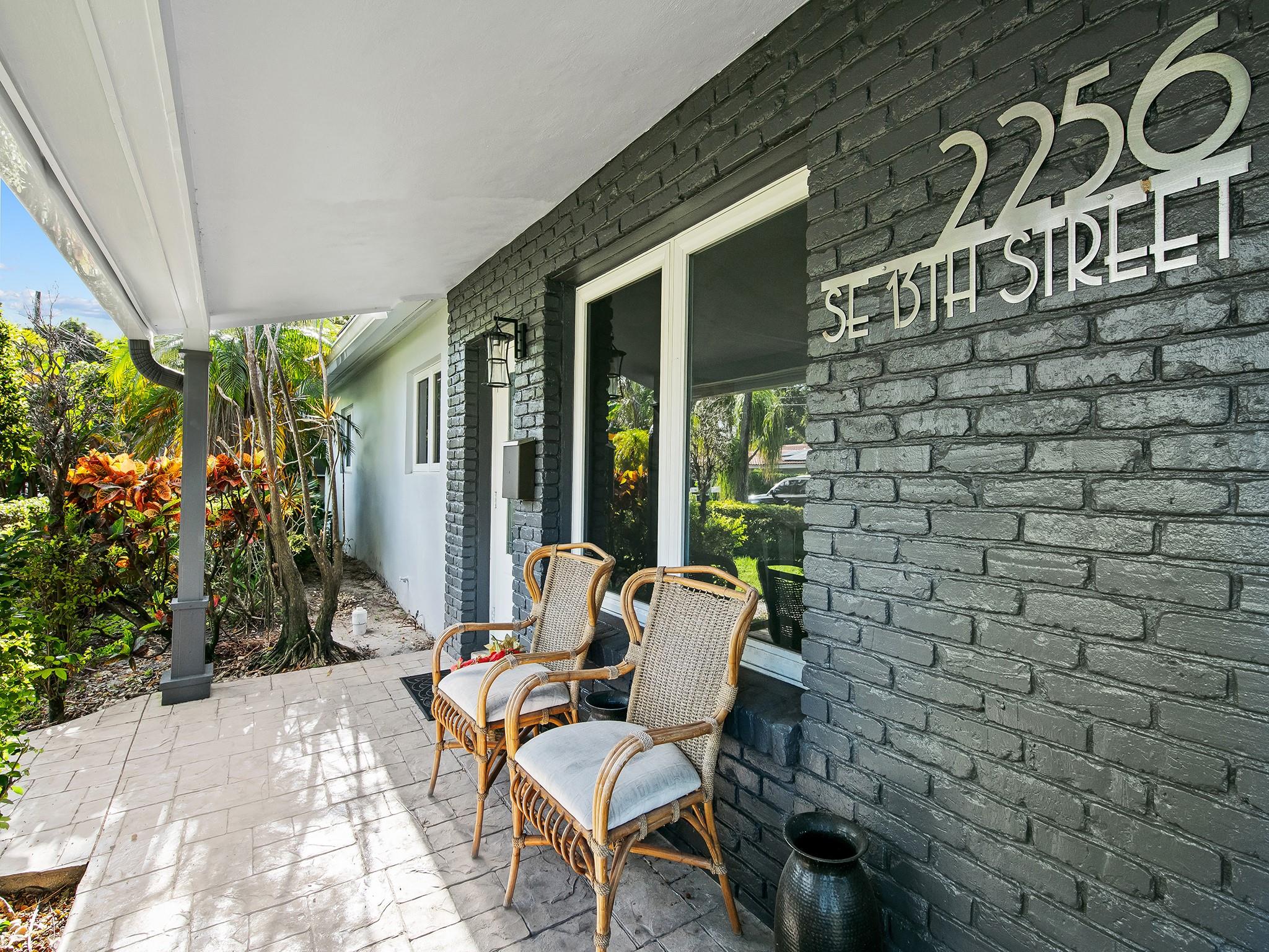 POMPANO SHORES - Residential