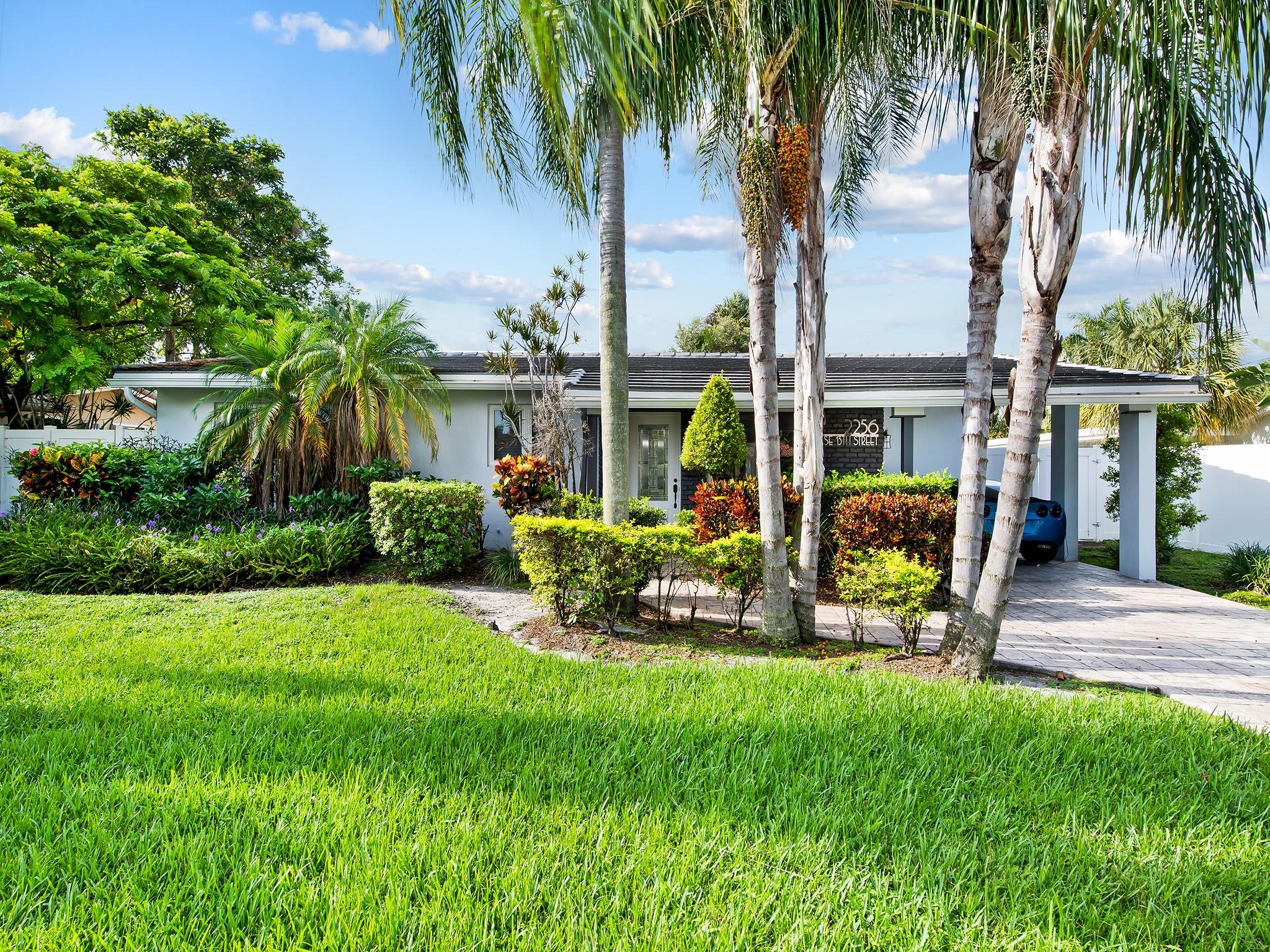POMPANO SHORES - Residential