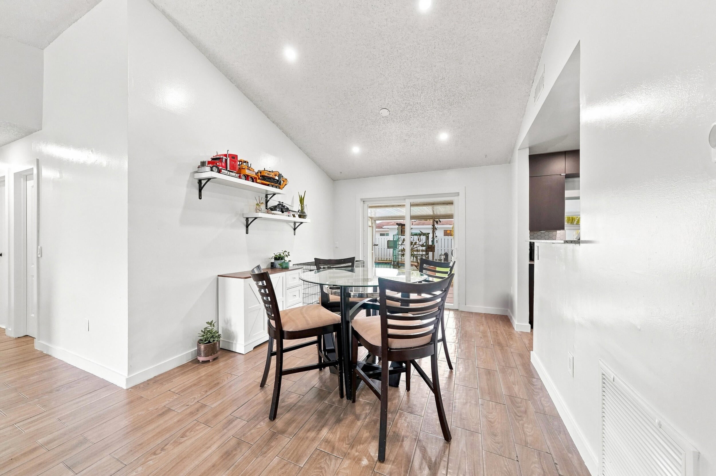 11351 NW 37TH Place